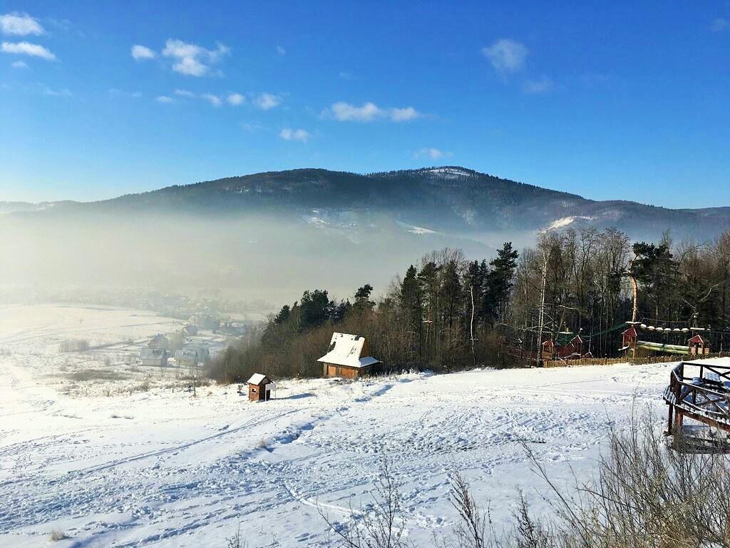 Willa Pod Skrzydlami Hotel Międzybrodzie Bialskie Kültér fotó